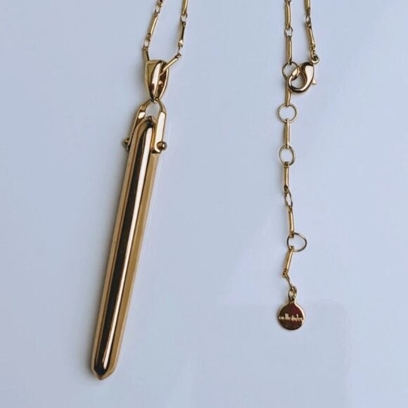 Stella & Dot Rebel Pendant Gold Tone Necklace Classic Retired 28" Plus 2" extend - Picture 4 of 4